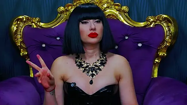 LaraMaeve online show from 17, 12, 2025