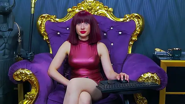 LaraMaeve online show from 15, 7, 2026