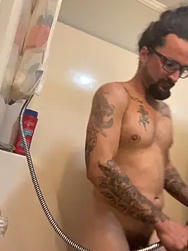 Lilbig 24 online show from 15, 12, 2025