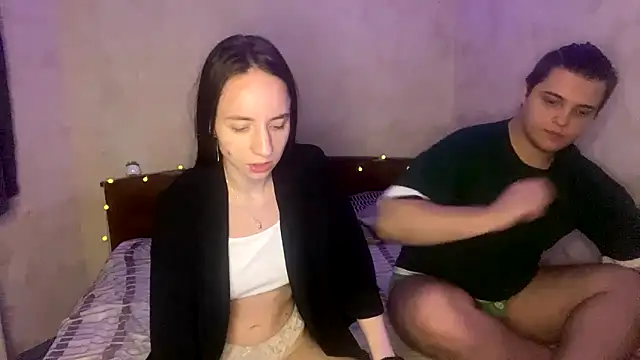 Snapshot of lailarays chatting on 14, 9, 2025 lailarays online show from 14, 9, 2025