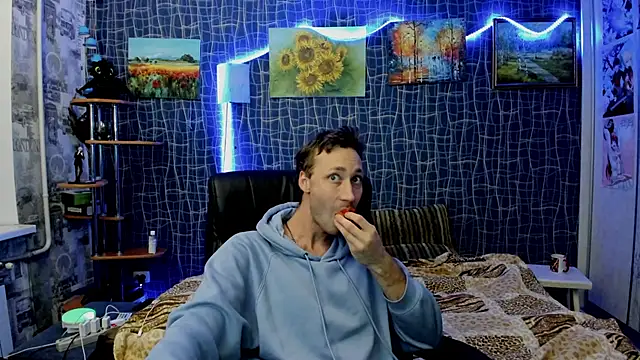 CuteBoy228 online show from 13, 12, 2025