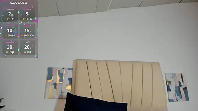 Snapshot of Sophia_Ebony chatting on 2, 10, 2025 Sophia Ebony online show from 2, 10, 2025