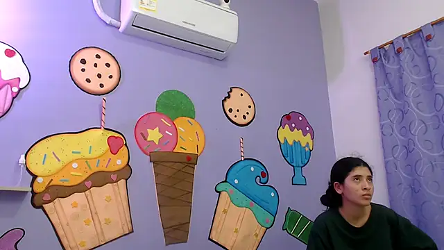 skinnykalitzo18 online show from 18, 12, 2025