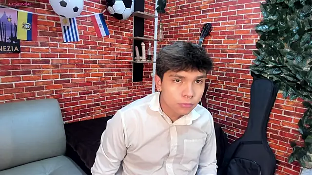 Thiago Kozak online show from 1, 7, 2026