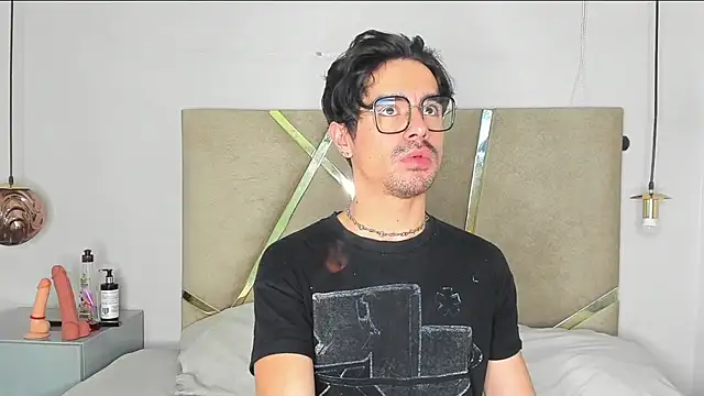 BryCams3 online show from 24, 9, 2025
