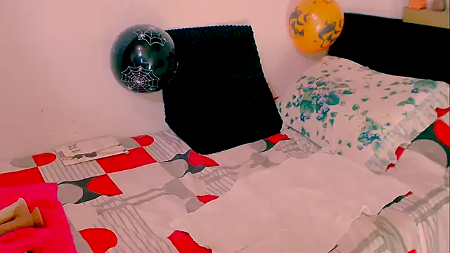 Kendraline1 online show from 30, 10, 2025