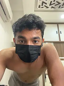 Snapshot of Dark_2465 chatting on 26, 3, 2026 Dark 2465 online show from 26, 3, 2026