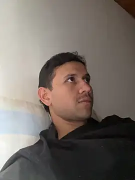 Michaell Spinelly online show from 3, 11, 2025