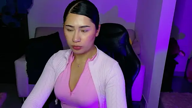 evelyn ch  online show from 24, 3, 2026