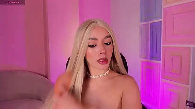 IsabellaMoreau online show from 9, 6, 2026
