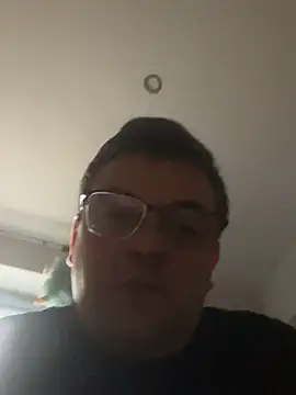 Snapshot of akskdkdjdkd chatting on 19, 11, 2025 akskdkdjdkd online show from 19, 11, 2025