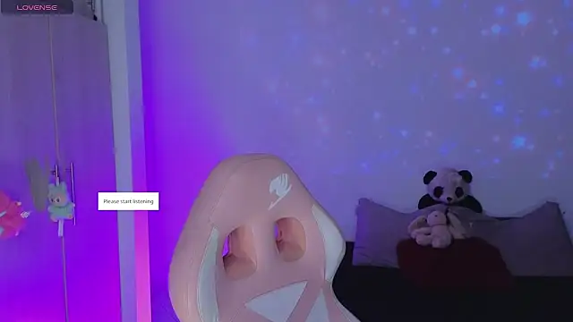 Moonlightt 21 online show from 5, 10, 2025