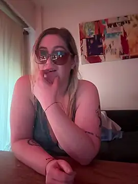 Snapshot of Granlady7 chatting on 28, 6, 2026 Granlady7 online show from 28, 6, 2026