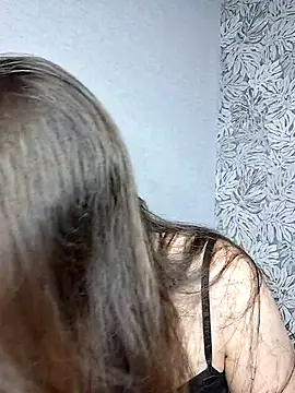 Olivia OliV online show from 24, 6, 2026