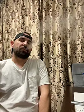 Snapshot of Shots_of_sperm chatting on 13, 11, 2025 Shots of sperm online show from 13, 11, 2025