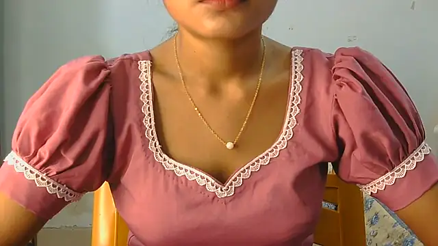 Aarti misty71 online show from 13, 7, 2026