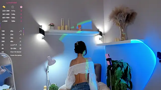 Nelly Kimm online show from 19, 7, 2026