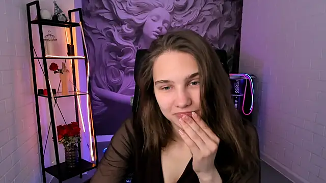 Snapshot of TessaMill chatting on 17, 9, 2025 TessaMill online show from 17, 9, 2025