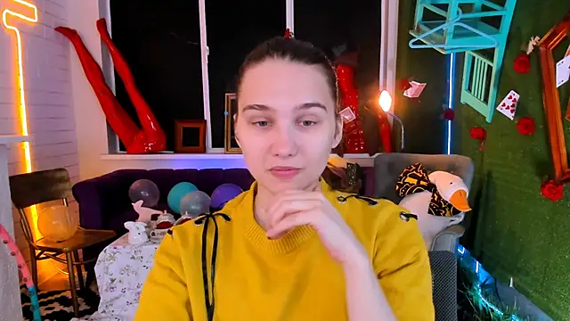 Snapshot of TessaMill chatting on 20, 9, 2025 TessaMill online show from 20, 9, 2025