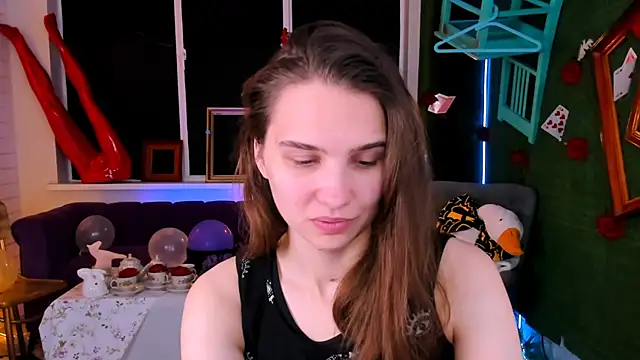 Snapshot of TessaMill chatting on 23, 9, 2025 TessaMill online show from 23, 9, 2025