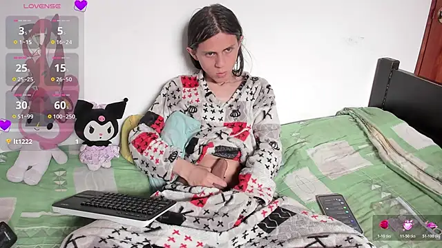 Petite-Goth online show from 13, 5, 2026