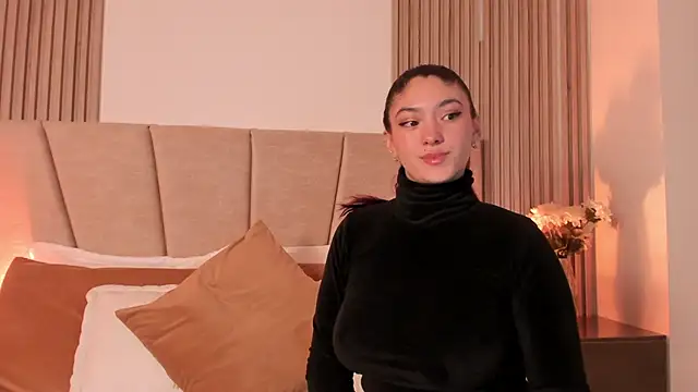 Victoria Beaumont online show from 24, 9, 2025