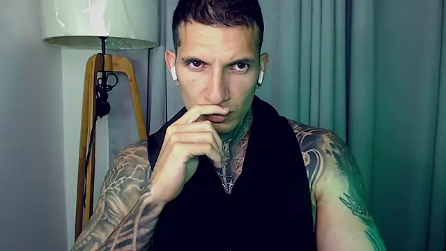 Shane Clay online show from 25, 11, 2025