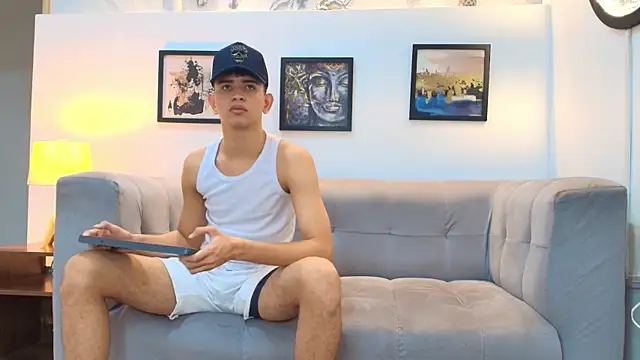 TWINKS FRIENDS online show from 20, 2, 2026