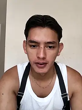 Hiroshi Shen online show from 14, 9, 2025