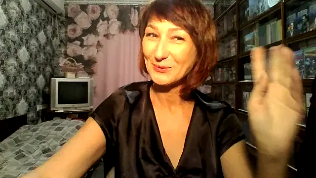 Snapshot of Pline1 chatting on 24, 10, 2025 Pline1 online show from 24, 10, 2025