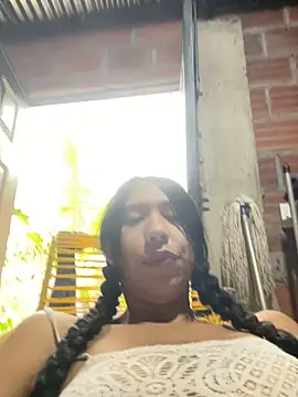 latin girls 69  online show from 17, 10, 2025