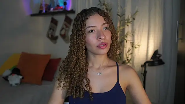 isabella-garcia- online show from 20, 11, 2025