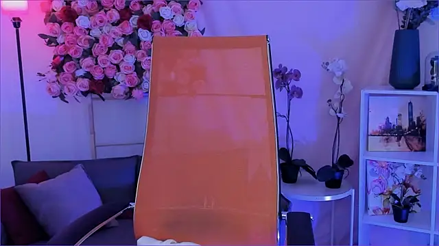 AuroraWrenfield online show from 23, 2, 2026