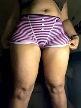 yummy0322 online show from 26, 11, 2025