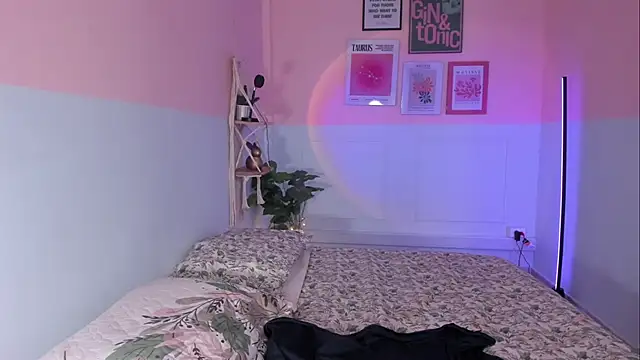 Camila Rivers online show from 9, 10, 2025