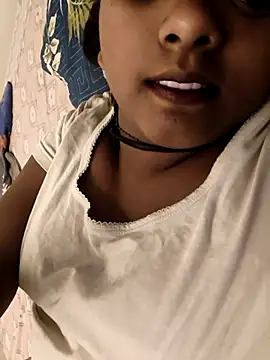 Sweet Liza04 online show from 21, 10, 2025