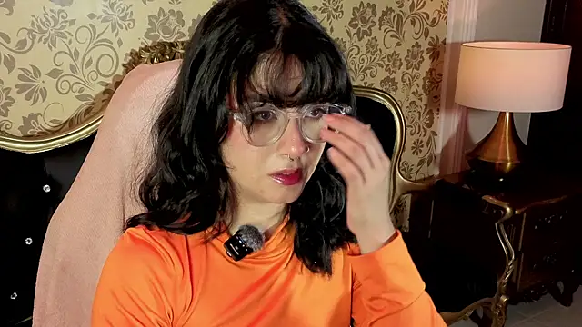 LiLLiAnderson online show from 14, 4, 2026