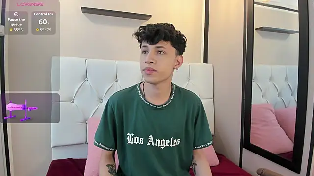 Axel  Evans online show from 10, 9, 2025