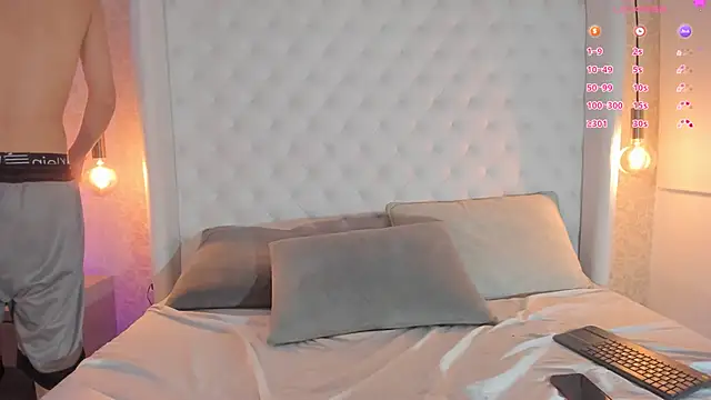 juliie star online show from 13, 3, 2026