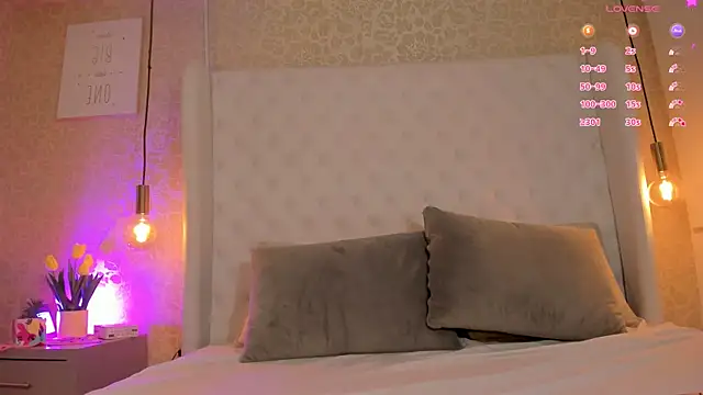 juliie star online show from 20, 3, 2026