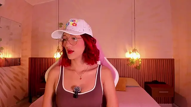 daphne courtis online show from 10, 2, 2026