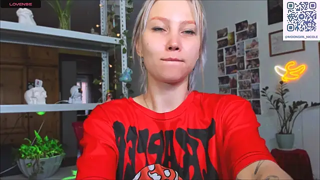 Snapshot of Nicole_matt chatting on 23, 7, 2026 Nicole matt online show from 23, 7, 2026