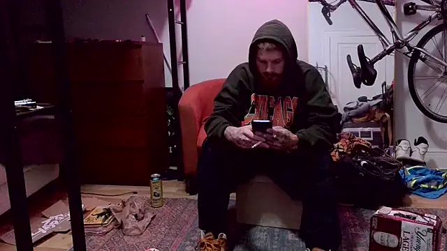 Snapshot of Magnetic127 chatting on 5, 11, 2025 Magnetic127 online show from 5, 11, 2025