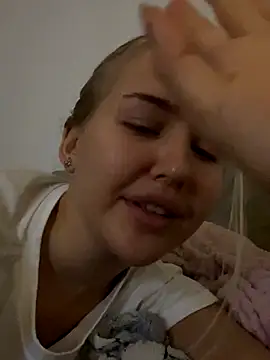 Snapshot of CandyVice chatting on 28, 10, 2025 CandyVice online show from 28, 10, 2025