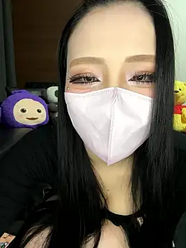 Snapshot of Nano-xxx chatting on 8, 10, 2025 Nano-xxx online show from 8, 10, 2025