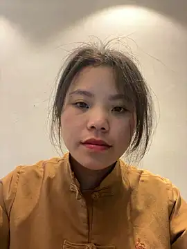 Snapshot of Bella_7777 chatting on 2, 10, 2025 Bella 7777 online show from 2, 10, 2025