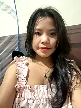 Snapshot of Bella_7777 chatting on 3, 10, 2025 Bella 7777 online show from 3, 10, 2025