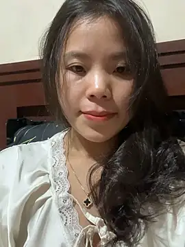 Snapshot of Bella_7777 chatting on 8, 10, 2025 Bella 7777 online show from 8, 10, 2025