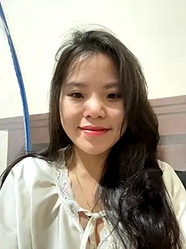 Snapshot of Bella_7777 chatting on 26, 10, 2025 Bella 7777 online show from 26, 10, 2025