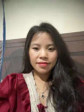 Snapshot of Bella_7777 chatting on 16, 11, 2025 Bella 7777 online show from 16, 11, 2025